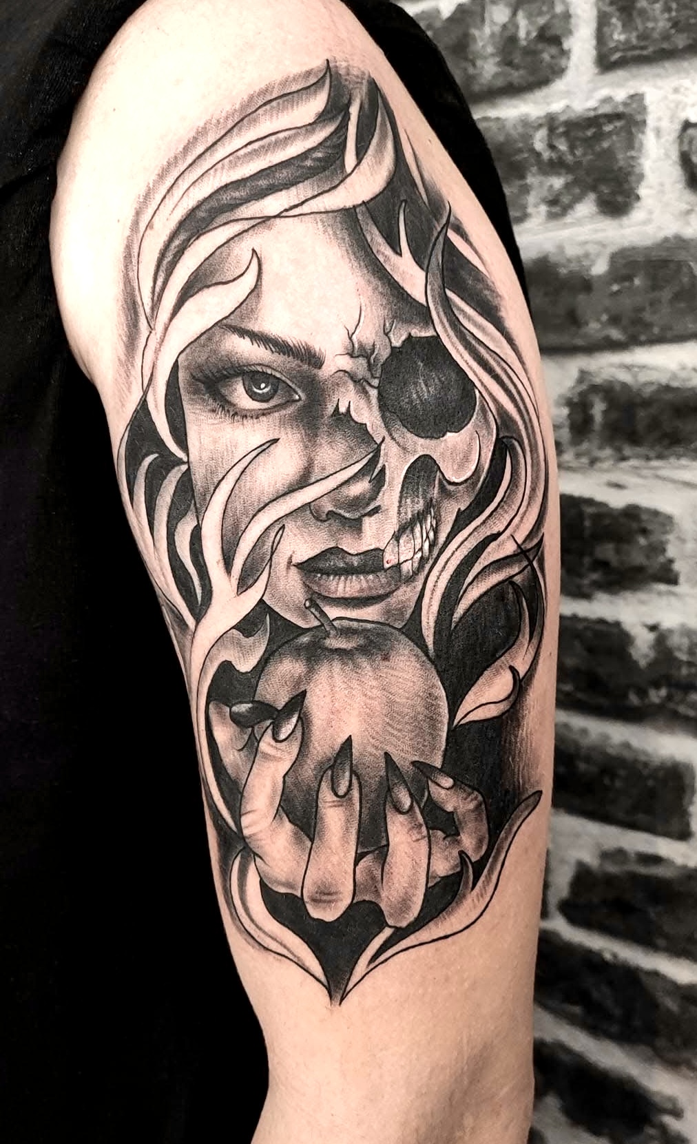 Black & Grey Tattoo 3